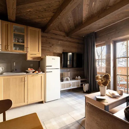 Zenya Krupówki 34c Zakopane